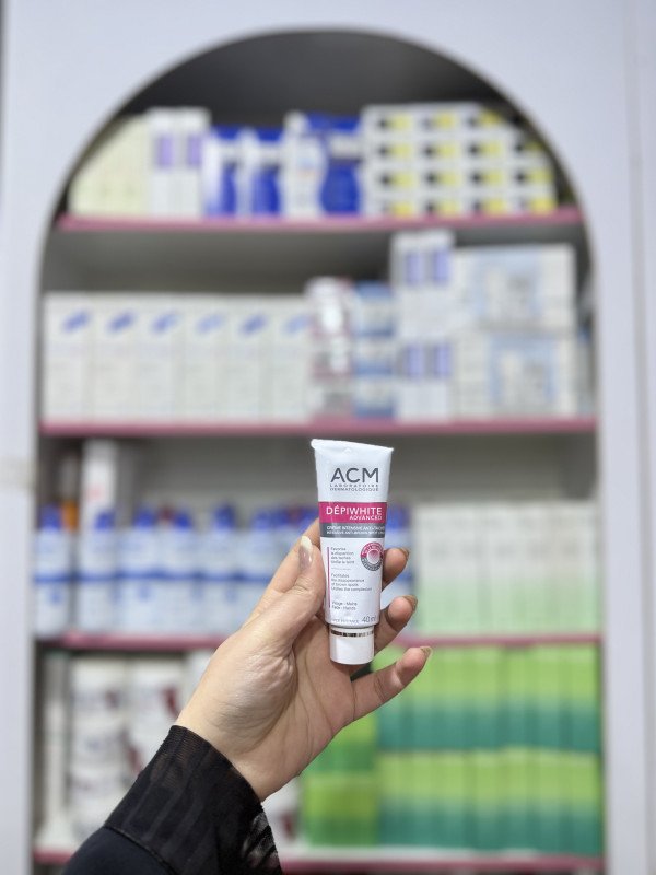 O ACM Laboratoires Dépiwhite Advanced Intensive Anti-Brown Spot Cream