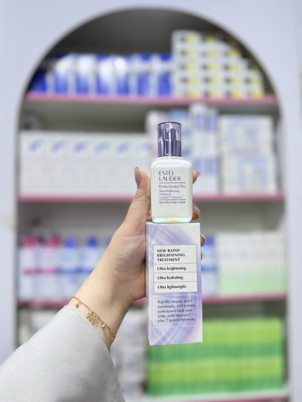 S Estée Lauder Perfectionist Pro Rapid Brightening Treatment with Ferment³ + Vitamin C