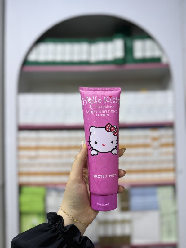 S Hello Kitty L-Glutathione Moist Whitening Lotion