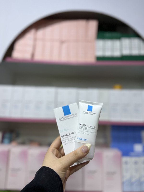 O La Roche-Posay Effaclar Mat