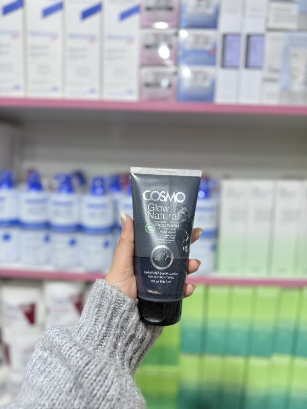 O Cosmo Glow Natural Charcoal Detox Face Wash