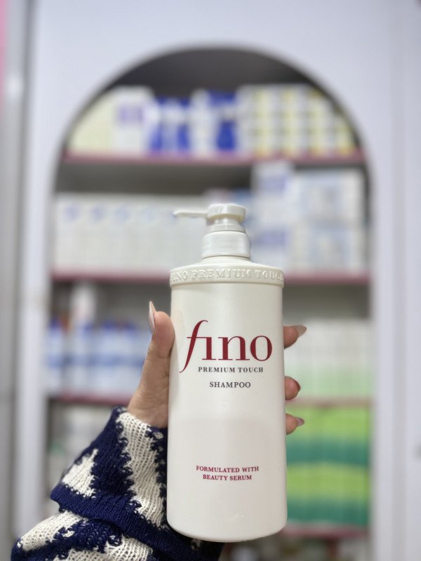 M Shiseido Fino Premium Touch Shampoo