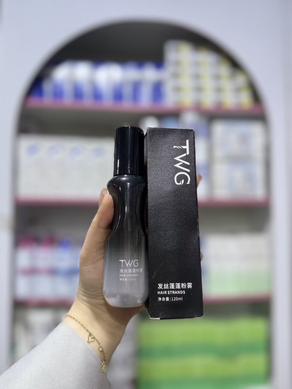 S TWG Hair Strands volumizing powder spray