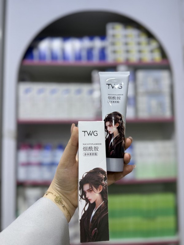 S TWG brand Nicotinamide Body Tone-Up Cream