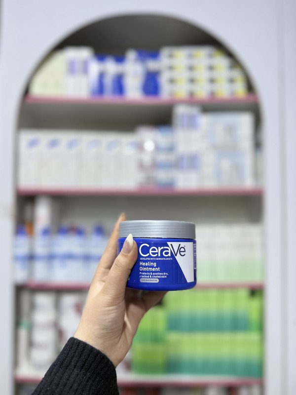 M CeraVe Healing Ointment