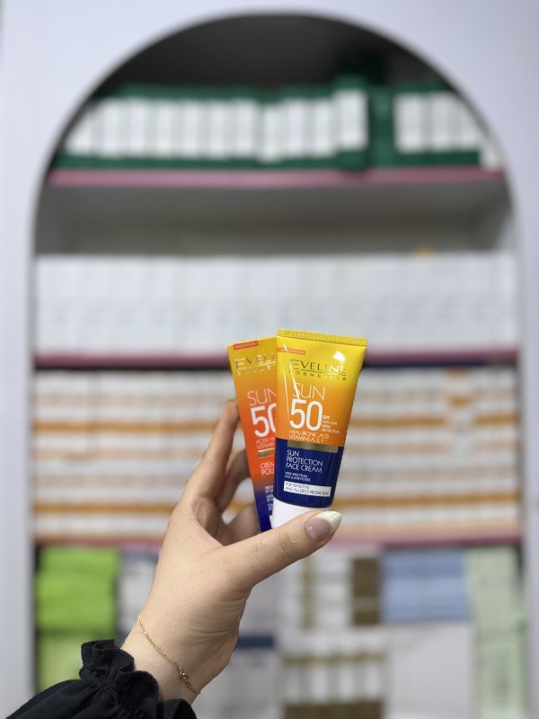 O Eveline Cosmetics Sun Protection Face Cream featuring SPF 50