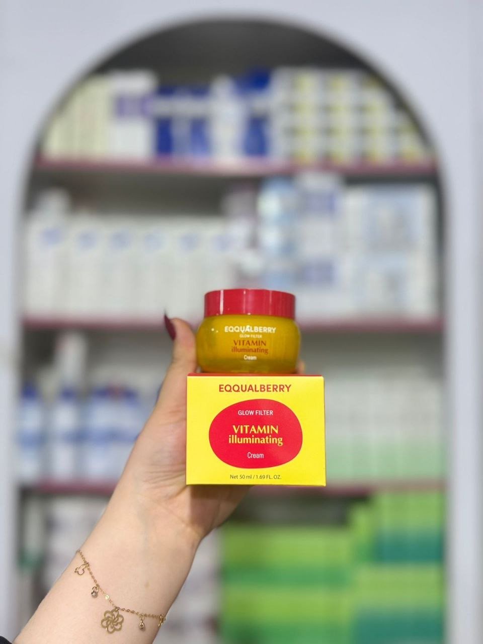 O Eqqualberry Glow Filter Vitamin Illuminating Cream