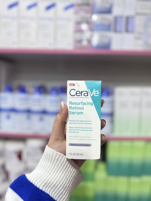 M CeraVe Resurfacing Retinol Serum