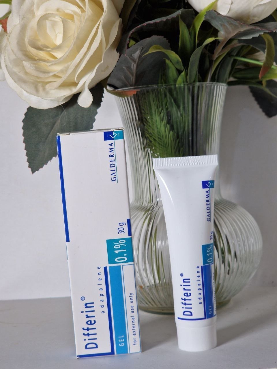 O differin adapalene  GEL