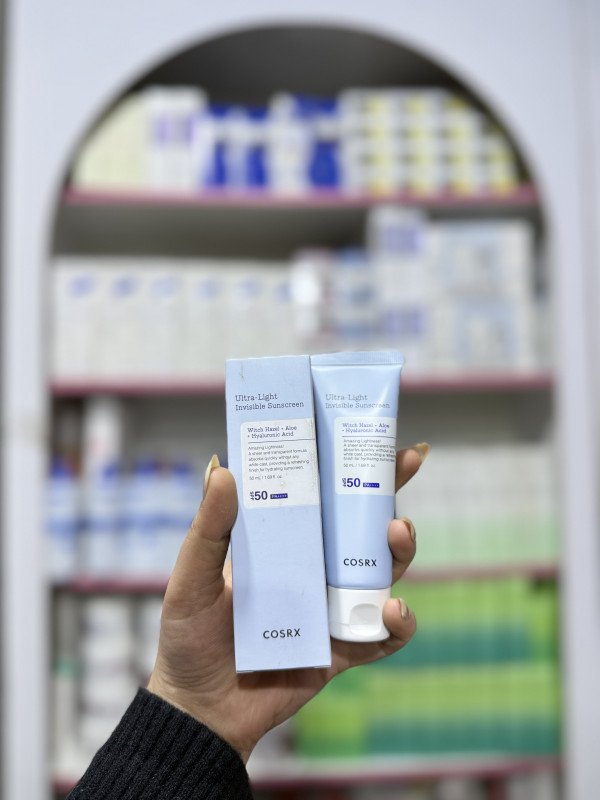 M COSRX Ultra-Light Invisible Sunscreen SPF50 PA