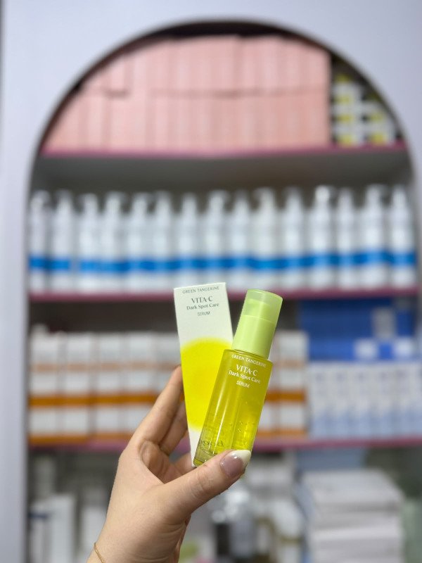S GREEN TANGERINE  VITA-C Dark Spot Care SERUM