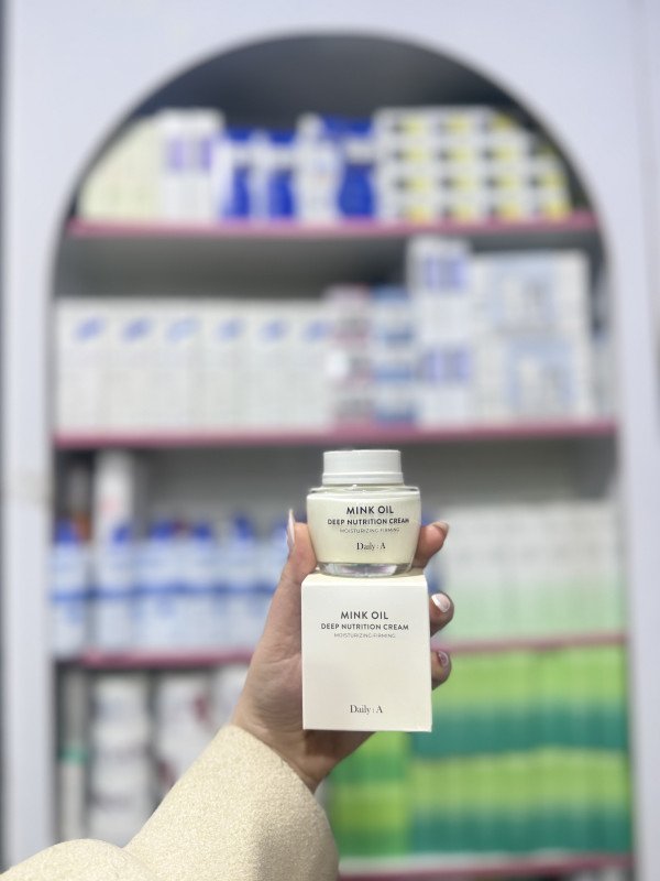 O Deoproce Daily: A Mink Oil Deep Nutrition Cream