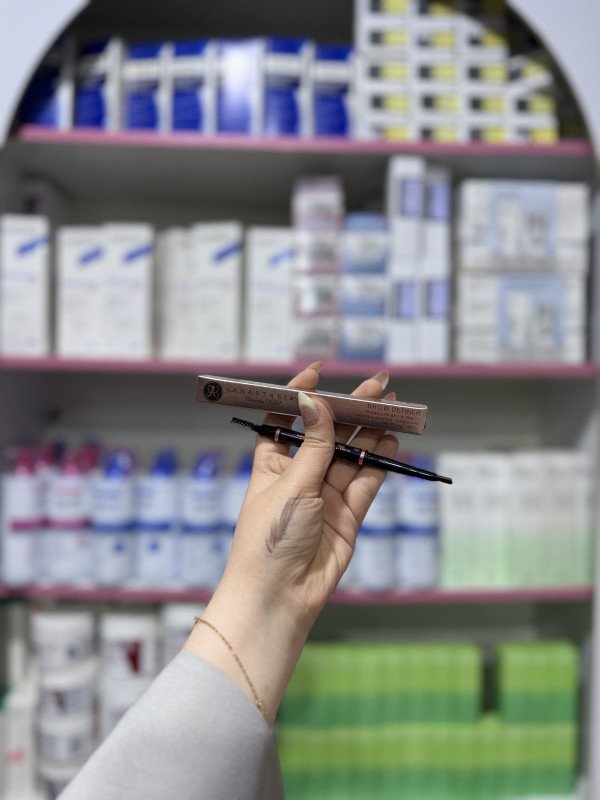 S Anastasia Beverly Hills Brow Definer