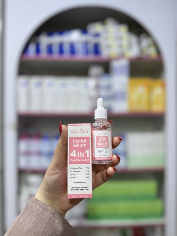 S Sadoer facial serum