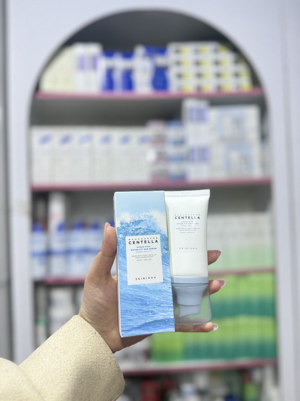 M SKIN1004 Madagascar Centella Hyalu-Cica Water-Fit Sun Serum