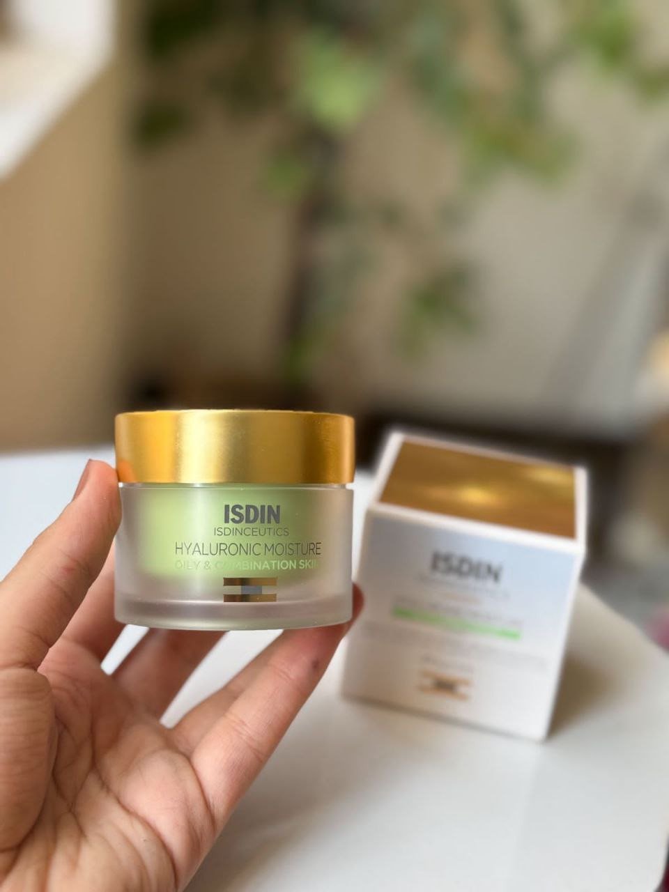 O ISDINCEUTICS Hyaluronic Moisture Oily & Combination Skin