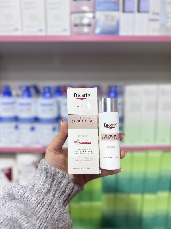 O Eucerin Spotless Brightening Night Fluid.