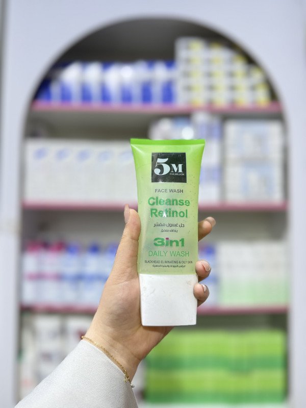S 5M Face Wash Cleanse Retinol, which is a 3-in-1 daily water-gel cleanser