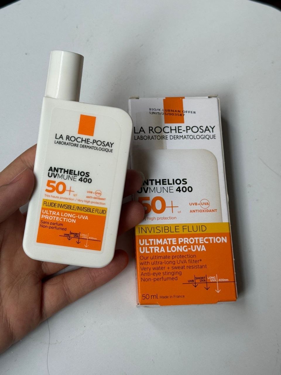 O la Roche-Posay Anthelios UVMune 400 Invisible Fluid SP