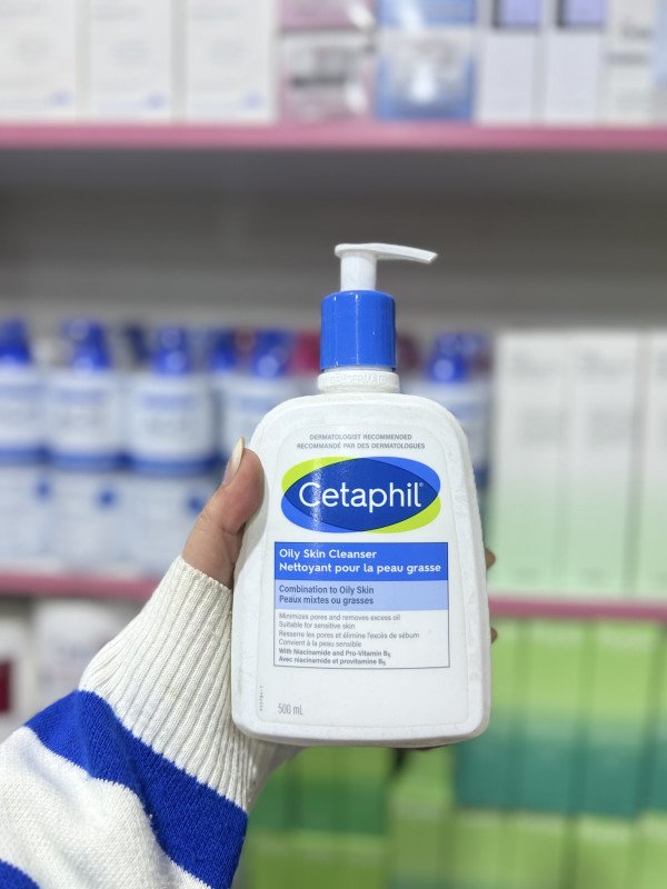 O Cetaphil  Oily Skin Cleanser Nettoyant pour la peau grasse  Combination to Oily Skin Peaux mixtes ou grasses