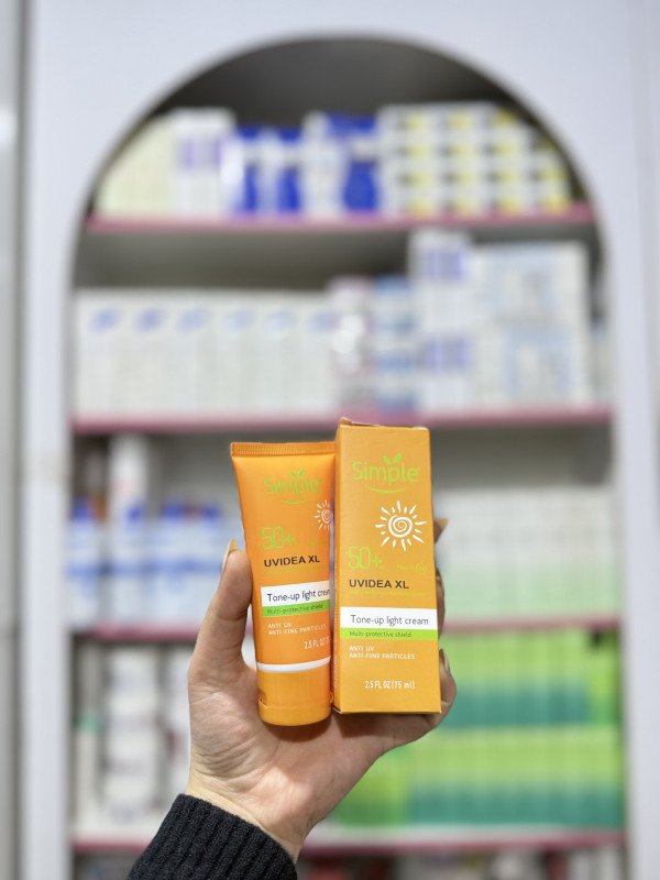 M Simple UVIDEA XL Tone-up light cream