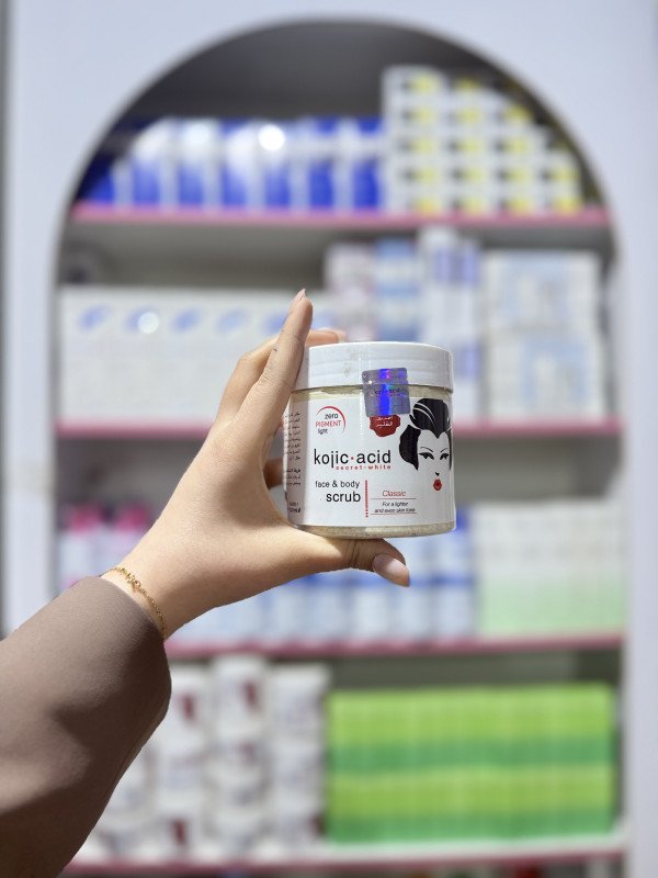 S Kojic Acid Secret White Face and Body Scrub.