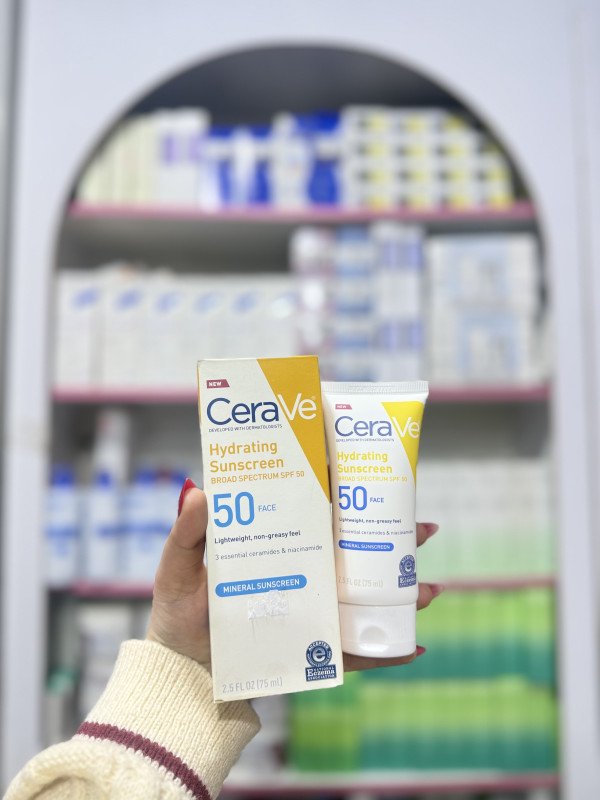 M CeraVe Hydrating Mineral Sunscreen Face Lotion with SPF 50