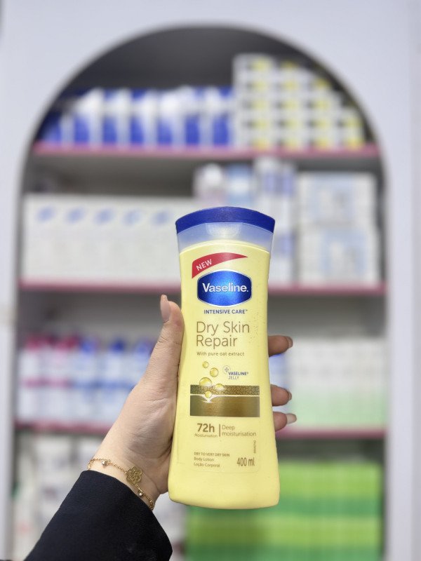 S Vaseline Intensive Care Dry Skin Repair Body Lotion