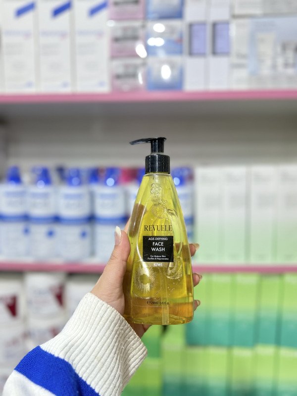 O Revuele Age-Defying Face Wash with Kiwi extract