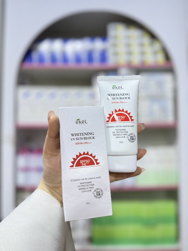 S Ekel Whitening UV Sun Block SPF50+/PA