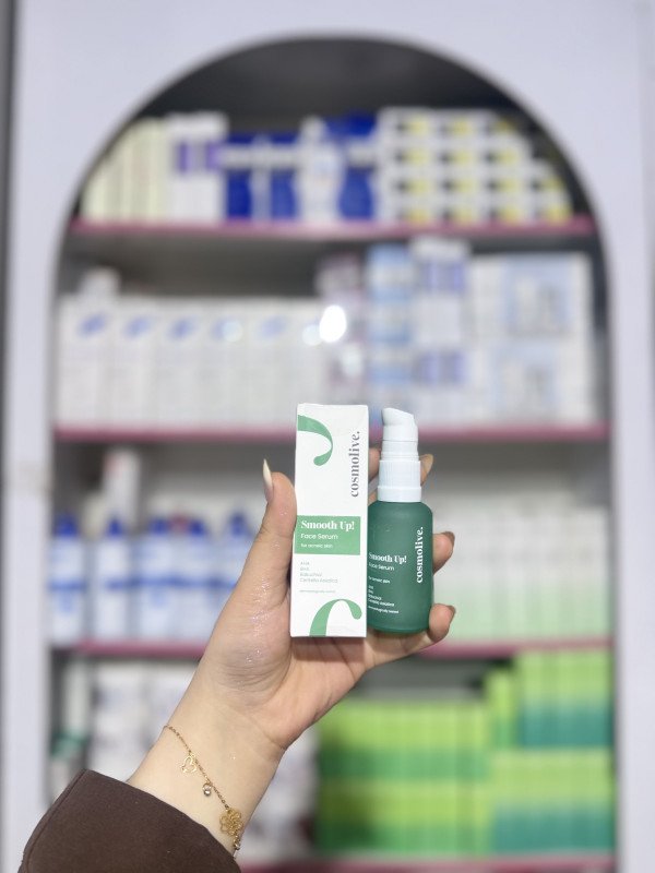 S Cosmolive Smooth Up! Face Serum designed for acne-prone skin