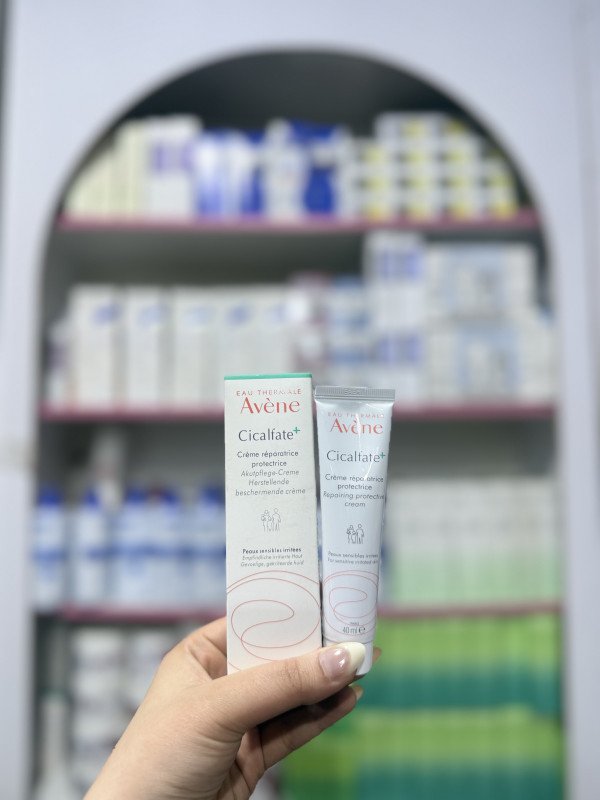 M Thermale Avène Cicalfate+ Restorative Protective Cream