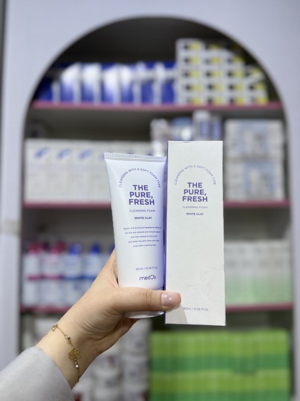 S MEDB The Pure, Fresh Cleansing Foam in the White Clay
