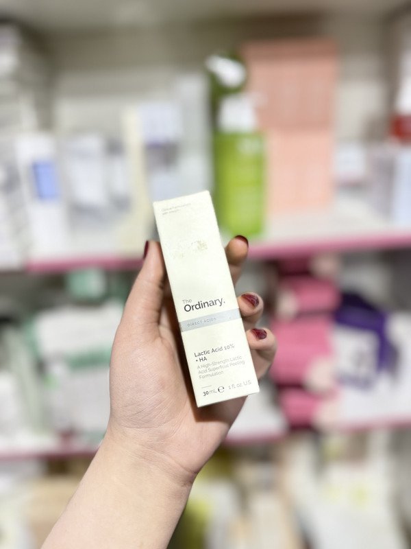 M The Ordinary Lactic Acid 10% + HA superficial peeling formulation