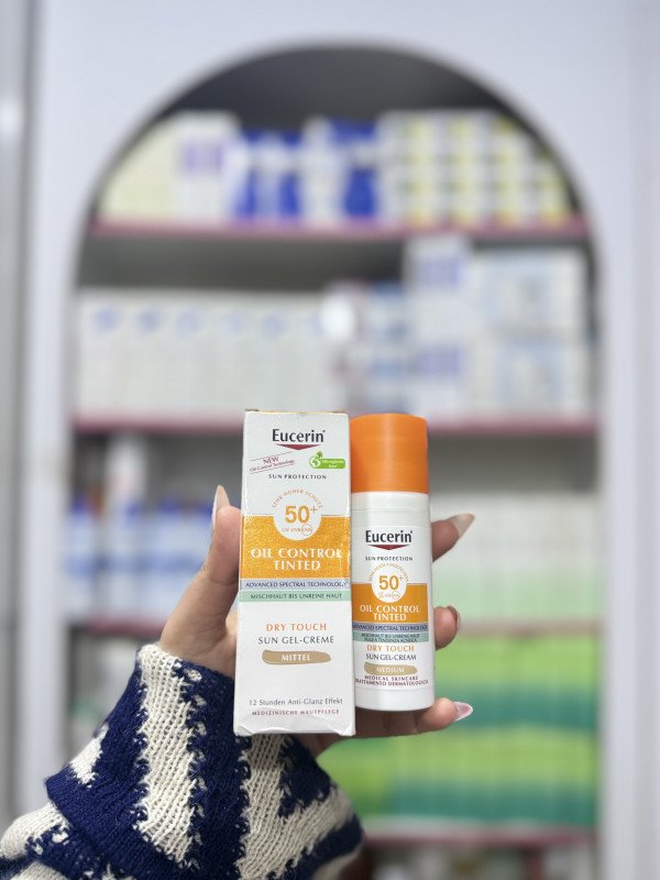 O Eucerin Sensitive Protect Sun Fluid Mattifying SPF 50+ 50ml