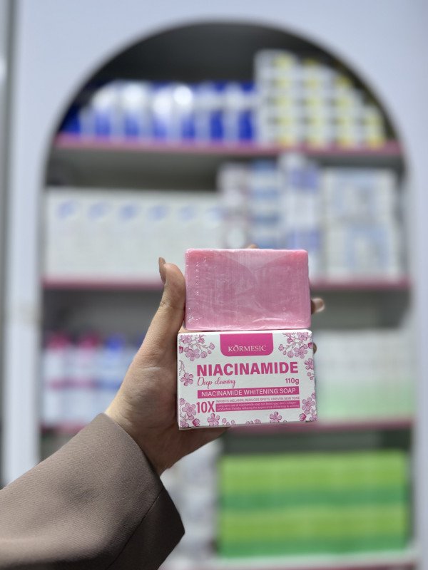 S Kormesic Niacinamide 10X Brightening Soap