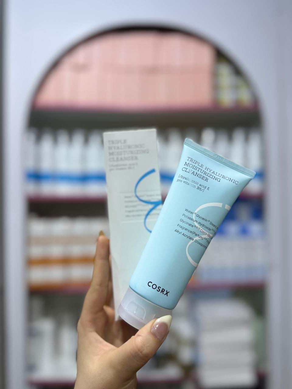 M  COSRX TRIPLE HYALURONIC MOISTURIZING CLEANSER