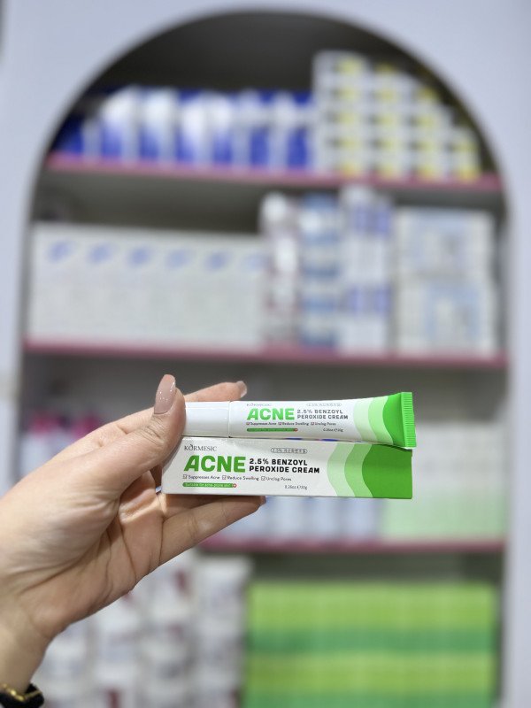 S KORMESIC Acne 2.5% Benzoyl Peroxide Cream