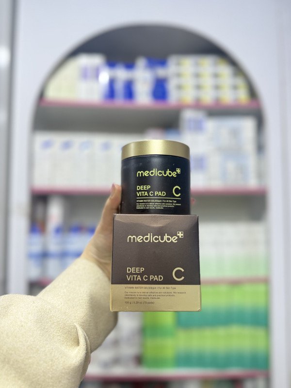 M  Medicube Deep Vita C Pad