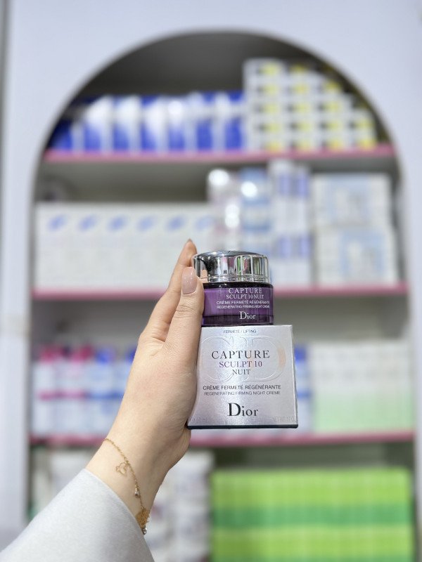 S Christian Dior Capture Sculpt 10 Regenerating Firming Night Cream